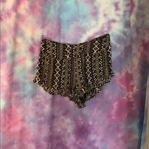 Tribal flowy shorts